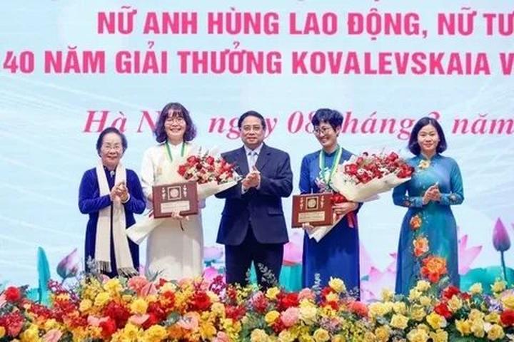 Hotspot Matrix và Dezus - thương hiệu thời trang nhanh của Việt Nam công bố Hoa hậu Hương